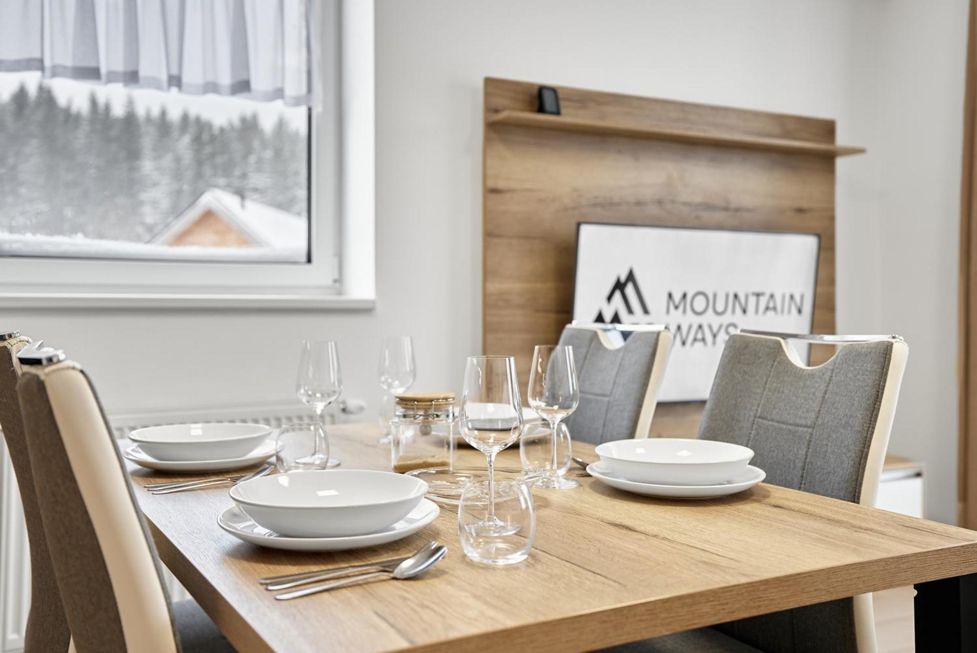 Moderně zařízený apartmán s garážovým stáním Loučná pod Klínovcem Exterior foto